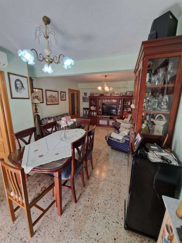 Salon exerior con terraza