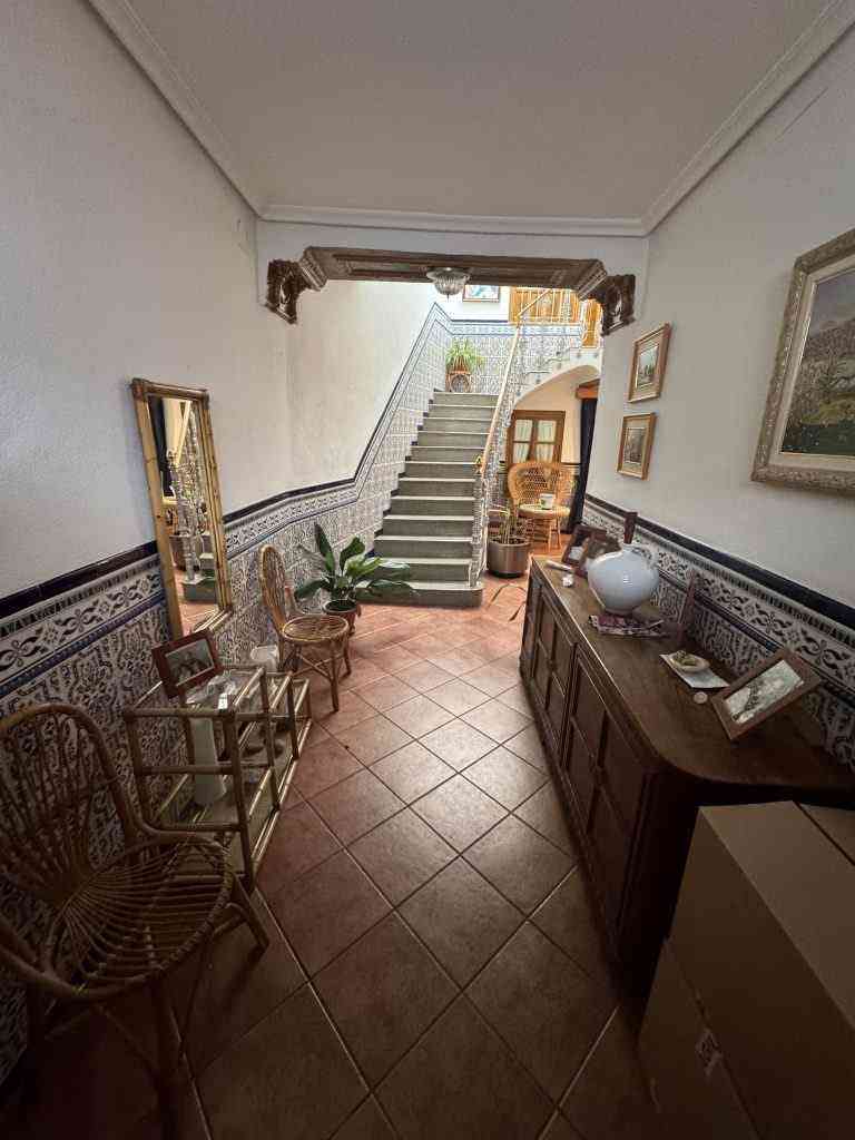 casa con entrada independiente en centro